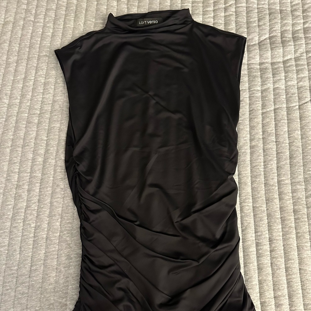 LOFT Black Sleeveless Top ruched sides